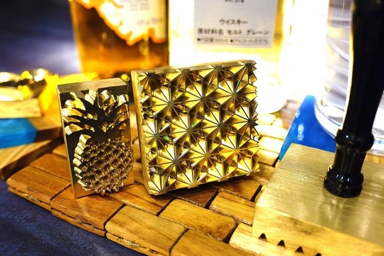 氷スタンプ　パイナップル